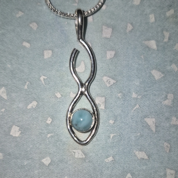 Elegant Sterling Silver Pendant with Larimar Stone With S925 Chain Included~New! - Picture 1 of 3